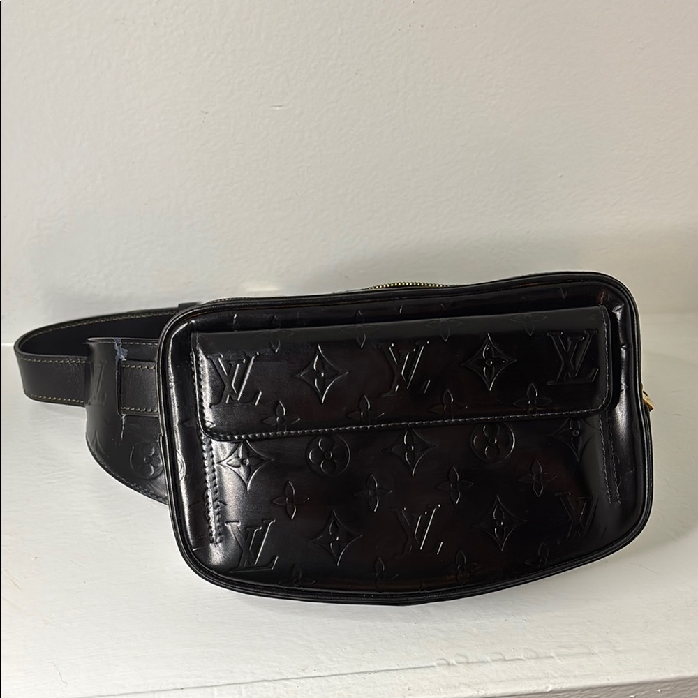 Louis Vuitton Monogram Vernis Belt Bag